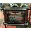 Image 1 : BLACK ELECTRIC FIRE PLACE (PLUG IN) W/ REMOTE