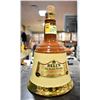 Image 1 : BELLS SCOTCH WHISKY BELL SHAPED BOTTLE
