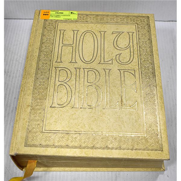 HOLY BIBLE FAMILY EDITION PICTURE OF CHRIST