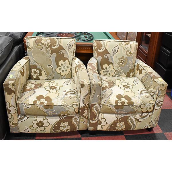 PAIR OF FABRIC ACCENT CHAIRS
