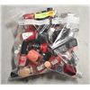 Image 1 : BAG LOT OF BRAND NEW NAIL POLISH