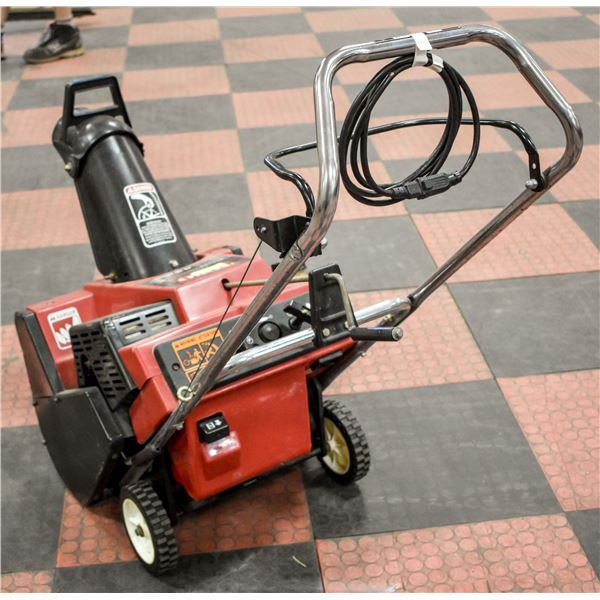 SNOW BLOWER