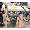 Image 1 : TABLE SAW