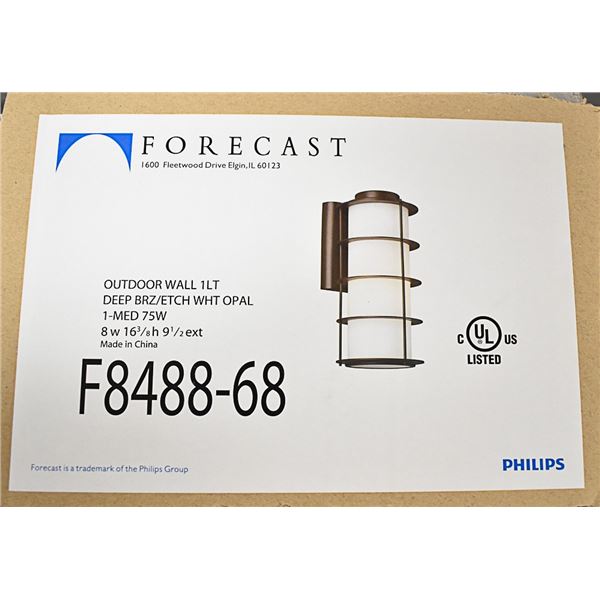 PALLET OF FORECAST OUTDOOR WALL MOUNT LIGHT