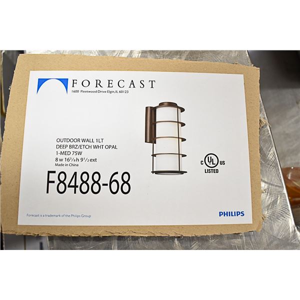 PALLET OF FORECAST OUTDOOR WALL MOUNT LIGHT