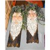 Image 1 : PAIR OF LARGE MR WIND TREE DECOR