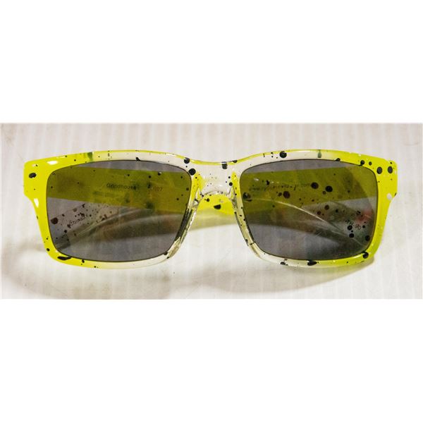 RYDERS YELLOW SPECKLED SUNGLASSES