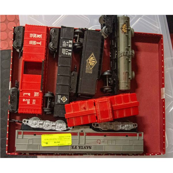 VINTAGE 7 PIECE TRAIN SET WITH HEAVY ENGINE