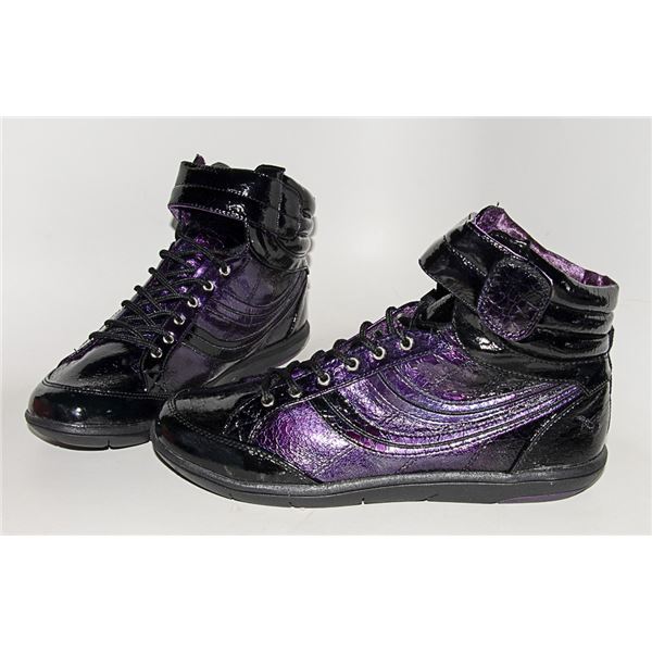 CHINESE LAUNDRY LOS ANGELES EDWINA SIZE: 8.5