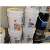 Image 1 : 7 PAILS OF SHELL 15W40 (ALL FOR ONE MONEY)