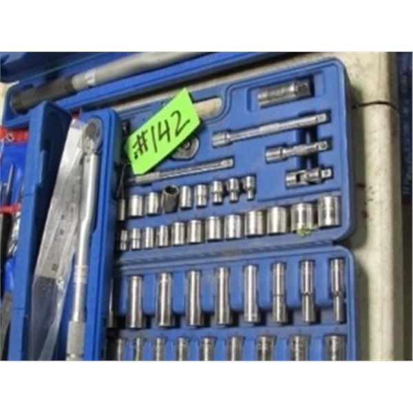 WESTWARD 250 LB - 1/2" TORQUE WRENCH, WESTWARD 3/8" SOCKET SET,