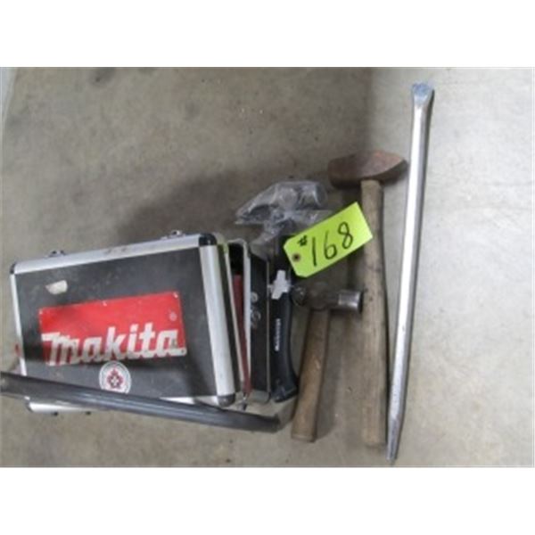 PRY BAR, 3 CLAW HAMMERS, GRINDING DISCS, TOOL BOX