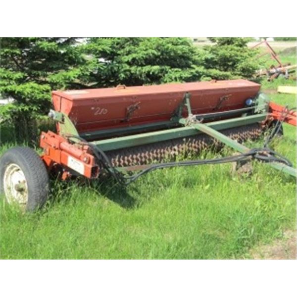 BRILLION 10' GRASS SEEDER