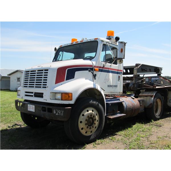 1990 IHC 8100 SINGLE AXLE FIFTH WHEEL TRACTOR UNIT