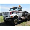 Image 1 : 1990 IHC 8100 SINGLE AXLE FIFTH WHEEL TRACTOR UNIT