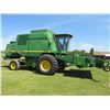 Image 2 : JOHN DEERE 9610 MAXIMIZER COMBINE