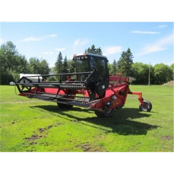MASSEY FERGUSON 220 - 22' SWATHER