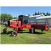 Image 2 : MASSEY FERGUSON 220 - 22' SWATHER