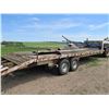 Image 6 : 1977 APPROX 30' UNIVISION SLIDING AXLE 5TH WHEEL TRAILER C/W FOLD DOWN RAMPS