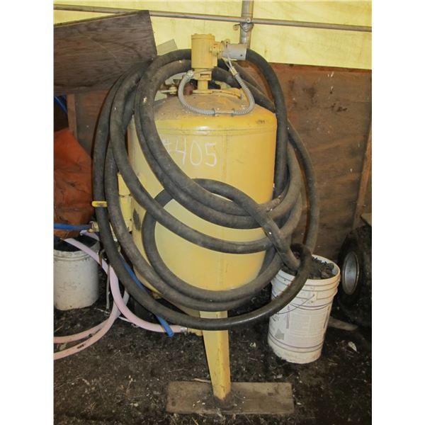 SANDSTORM SAND BLASTING POT