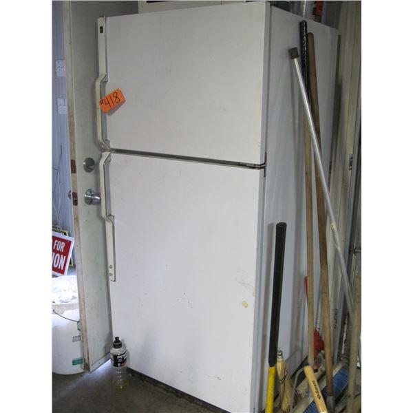 GE REFRIDGERATOR