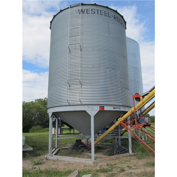 WESTEEL 6 RING ON DOUBLE SKID HOPPER