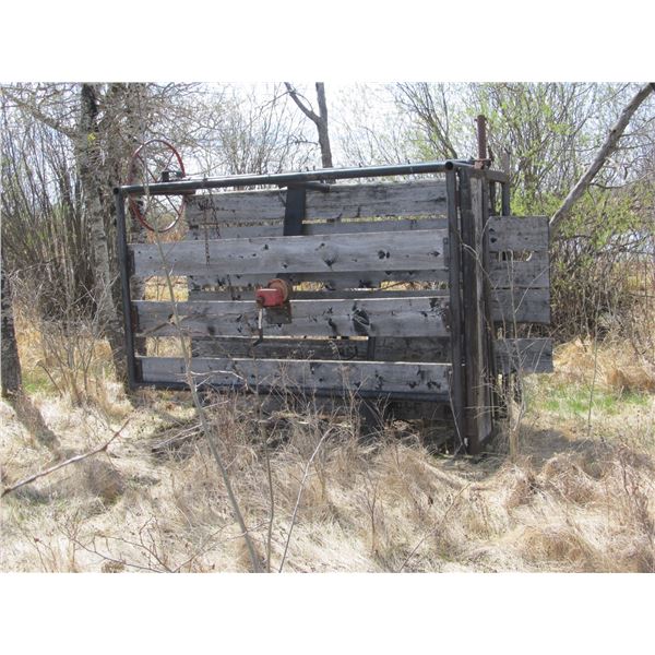 MANUAL HOOF TRIMMING TABLE