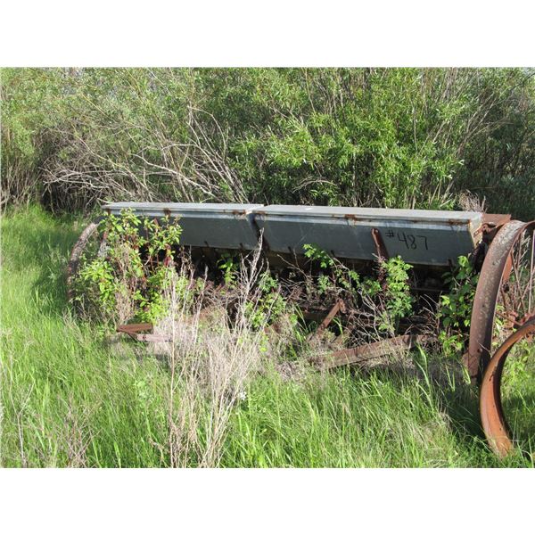 STEEL WHEELED SEED DRILL