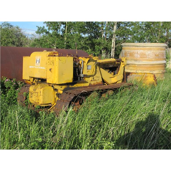 IHC DROTT 9K3 CRAWLER LOADER