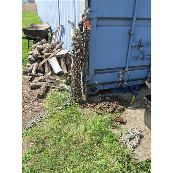 ASST OF LOGGING CHAINS