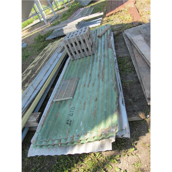 QUANTITY OF MISC SIDING