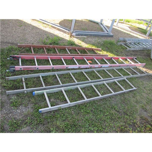 4 LADDERS IN VARIOUS LENGTHS