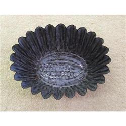 VINTAGE FLUTED, OVAL GRAY MOTTLED GRANITEWARE #1944531