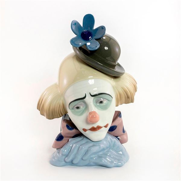 Pensive Clown 1005130 - Lladro Porcelain Figurine