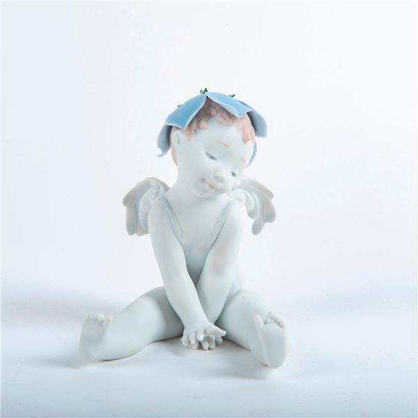 Time For A Nap! 01016970 - Lladro Porcelain Figurine