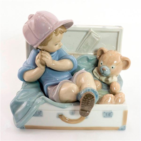 My Favorite Place 1006795 - Lladro Porcelain Figurine