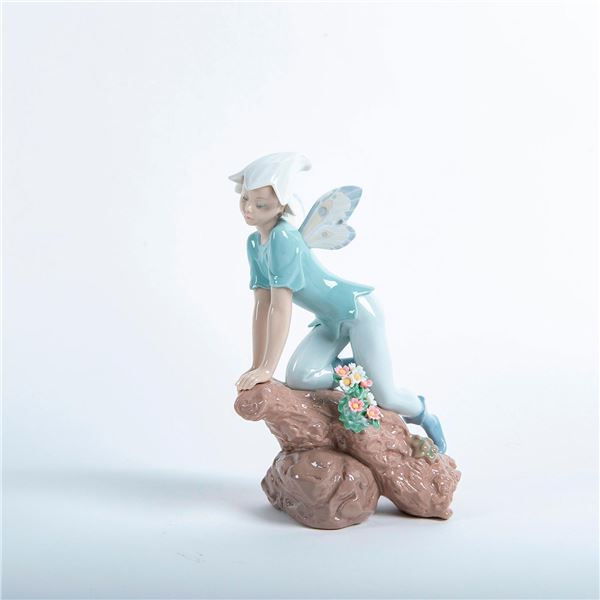Prince Of The Elves 1007690 - Lladro Porcelain Figurine