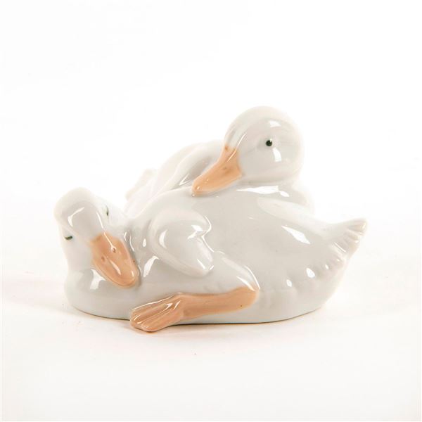Nao by Lladro Figurine, Two Ducks 02000368
