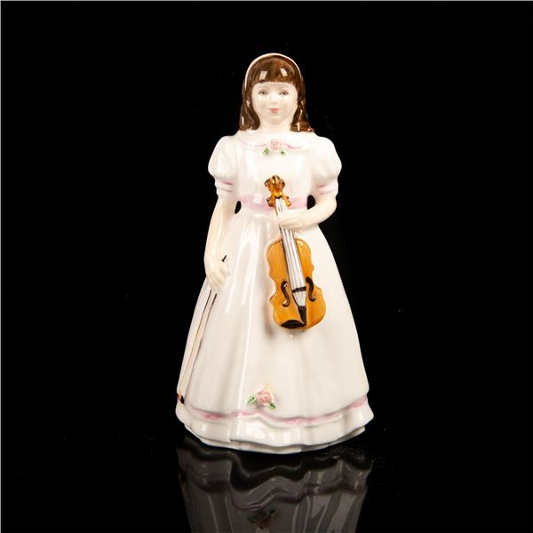 First Performance HN3605 - Royal Doulton Figurine