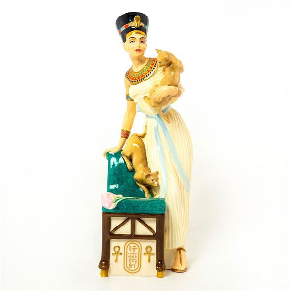 Nefertiti HN3844 - Royal Doulton Figurine
