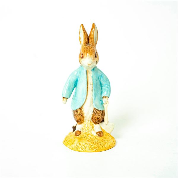 Peter Rabbit Digging - Beswick - Beatrix Potter Figurine