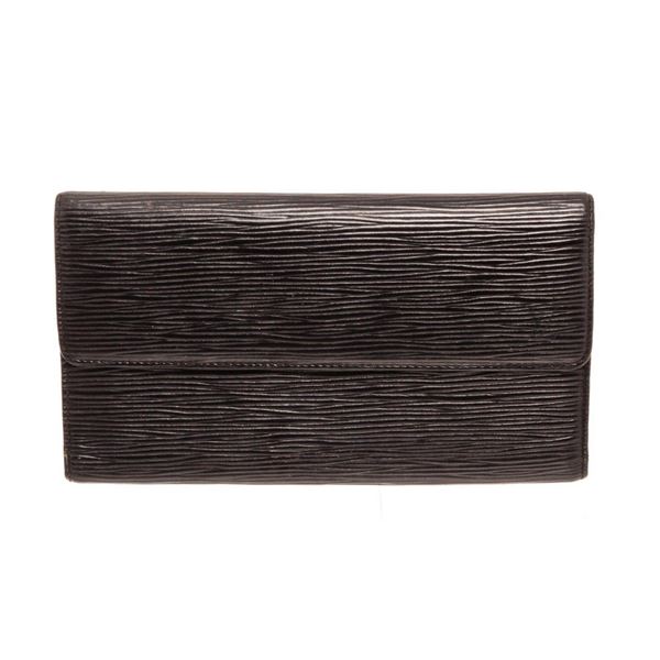 Louis Vuitton Black Epi Leather International Wallet