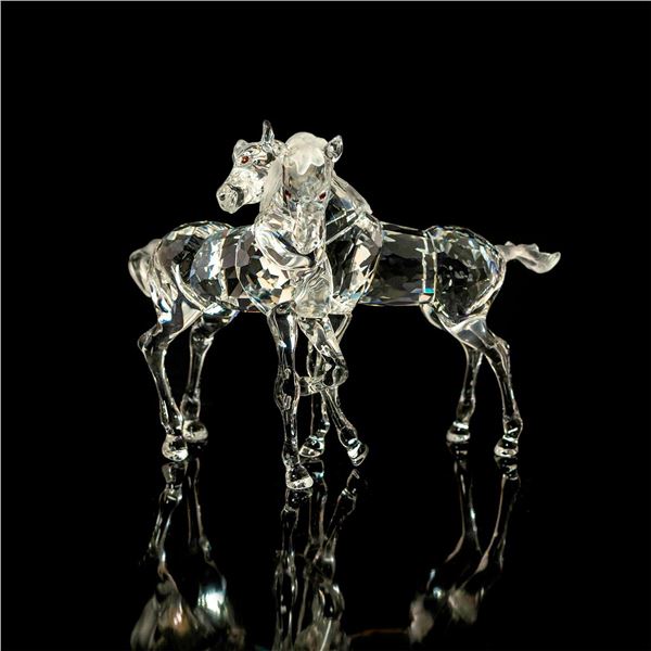 Swarovski Figurine, Foals 627637