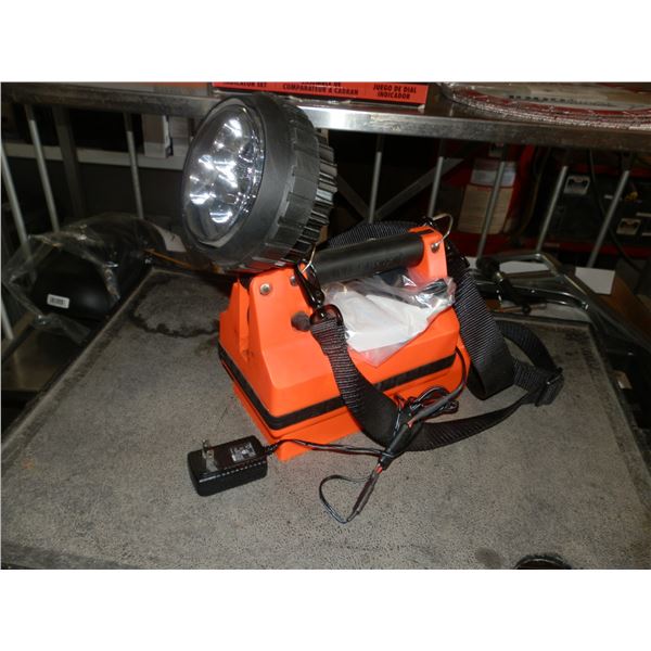 Heavy Duty Flashlight