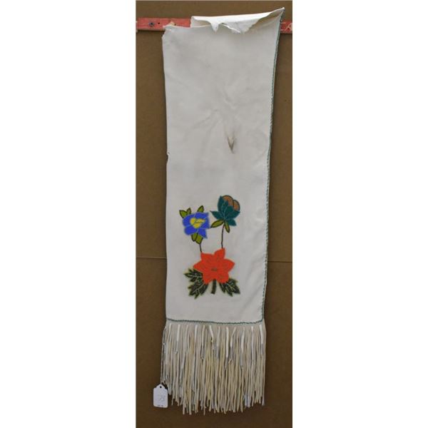 PLAINS INDIAN BEADED BAG