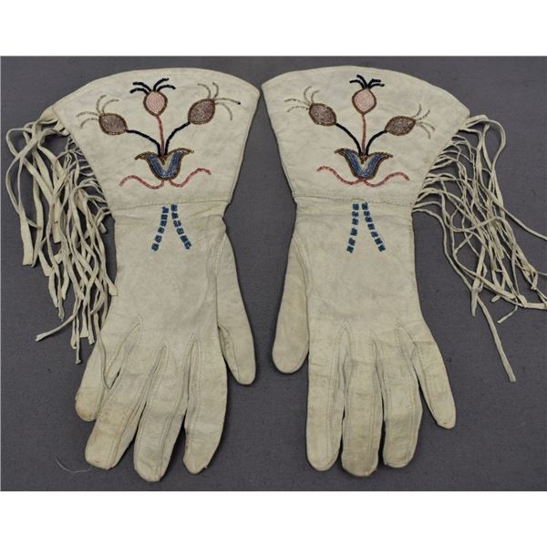 PLAINS INDIAN BEADED GAUNTLETS
