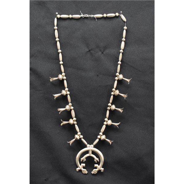 NAVAJO INDIAN NECKLACE