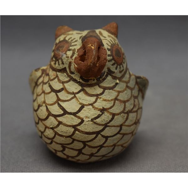 ZUNI INDIAN POTTERY OWL