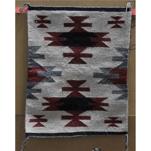 NAVAJO INDIAN TEXTILE