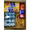 Image 1 : BOX LOT OF COOKIES CHOCOLATE & GUM